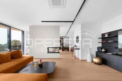 ISTRA, VABRIGA - Penthouse u blizini Poreča s pogledom na more