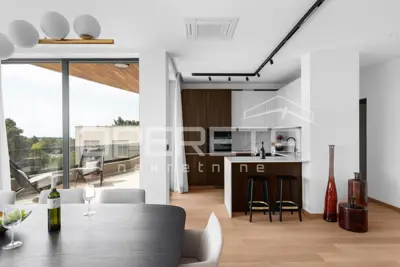 ISTRA, VABRIGA - Penthouse u blizini Poreča s pogledom na more - 2