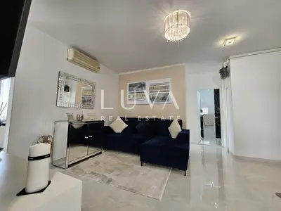 Apartment 57 m², Stenjevec - 3 rooms, loggia and storage room - 15