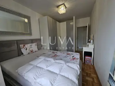 Apartment 57 m², Stenjevec - 3 rooms, loggia and storage room - 12