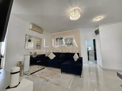 Apartment 57 m², Stenjevec - 3 rooms, loggia and storage room