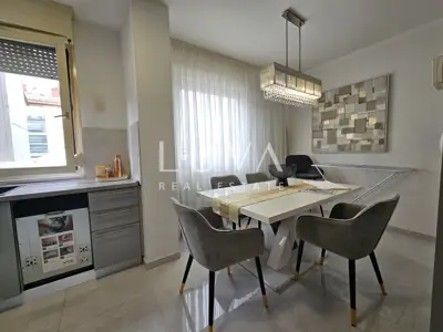 Apartment 57 m², Stenjevec - 3 rooms, loggia and storage room - 7