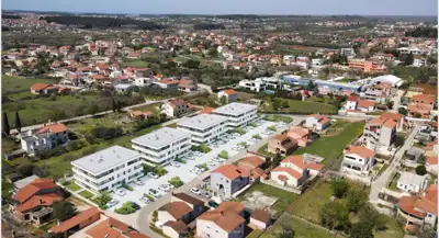 Stan A2, Šikići, vrt 77 m² i natkrivena terasa