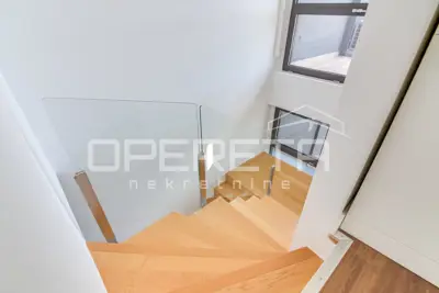 Haus zur Miete in Blato, 180 m² - 5