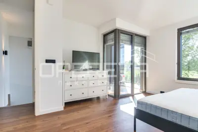 Haus zur Miete in Blato, 180 m² - 11