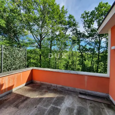 Villa 675 m², Remete - by the forest and pool - 22