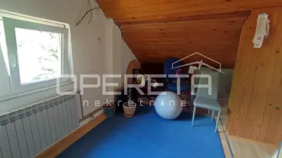 House for sale in Britanac, 292 m² - 15