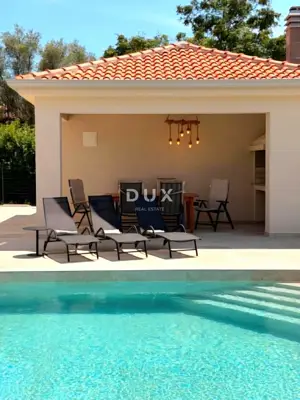 Istra, Poreč, luxury family villa, 180 m², near beaches and amenities - 13