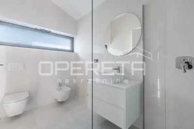 House 168 m², Poreč surroundings - modern new build near the sea - 17