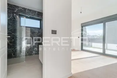 House 168 m², Poreč surroundings - modern new build near the sea - 11