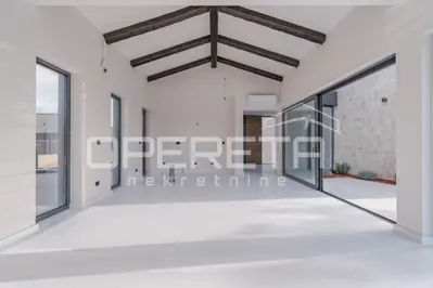 House 168 m², Poreč surroundings - modern new build near the sea - 6