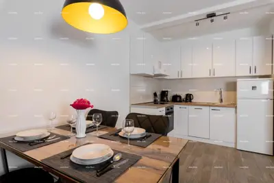 Apartment in Peroj, shared pool and quiet location - 4