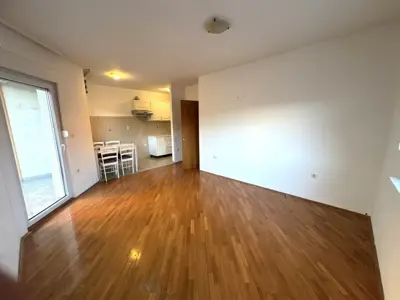 Stan 62,6 m², Valdebek - 2 spavaće sobe i terasa - 2