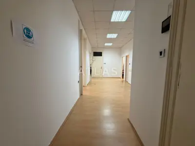 Rijeka - centar - trosoban stan - 3