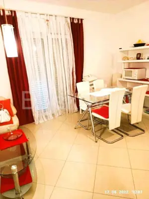 Zwei Apartments, Hvar, neuere Bauweise und Parkplatz - 4