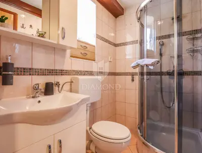 Stan 51 m², Rovinj centar - dvije terase i pogled na staru jezgru - 11