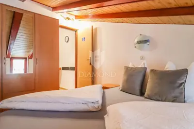 Stan 51 m², Rovinj centar - dvije terase i pogled na staru jezgru - 14