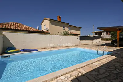 Kuća 160 m², Vižinada - bazen i sauna - 7