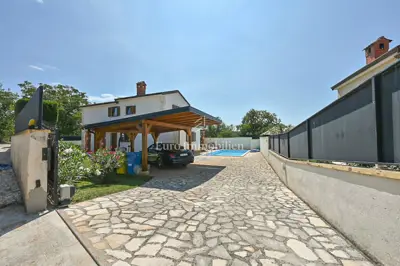 Kuća 160 m², Vižinada - bazen i sauna - 5