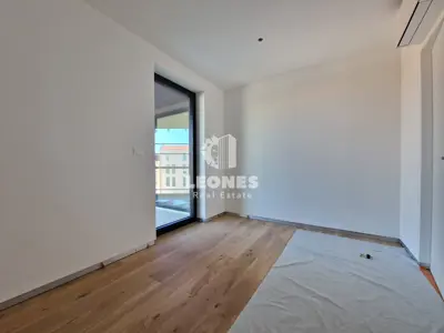 Stan 81 m², Umag - 40 m od mora i plaže - 8