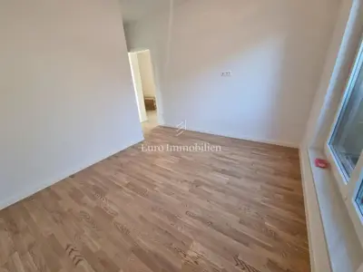 Stan 97 m², Tar-Vabriga - vrt, bazen i parkirno mjesto - 17