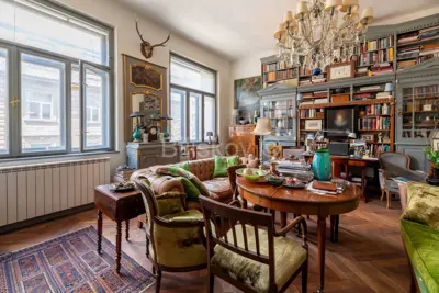 Apartment 112 m², Donji grad near Britanski trg, 4 rooms - 4