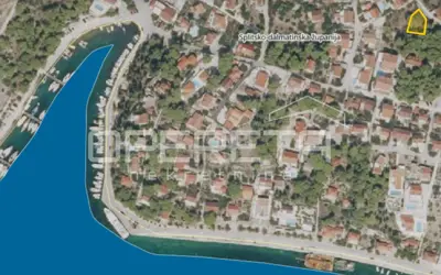 Baugrundstück 369 m², Milna na Braču, leichte Hanglage - 12