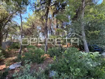 Baugrundstück 369 m², Milna na Braču, leichte Hanglage - 5