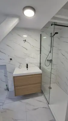 Stan 56 m², Donji grad, panoramski pogled na katedralu - 10