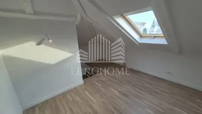 Stan 56 m², Donji grad, panoramski pogled na katedralu - 9
