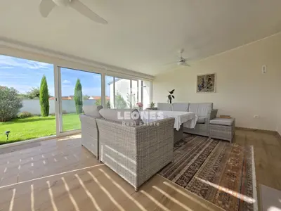 Wohnung 100 m², Umag - ruhige Umgebung und Garten 165 m²