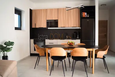 Kuća 196.93 m², Pomer - bazen i krovna terasa - 7
