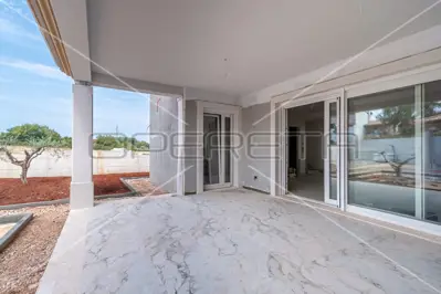 House 173 m², Buje - rustic with a pool - 11