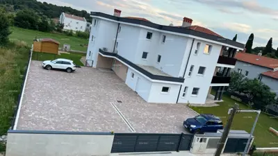 Stan 90 m², Fažana - 2 spavaće sobe, 2 kupaonice - 6