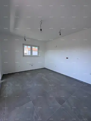 Stan 90 m², Fažana - 2 spavaće sobe, 2 kupaonice - 7