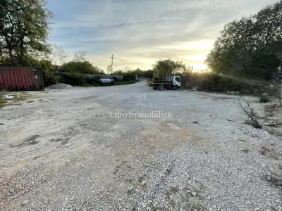 Building plot 990 m², Vrbnik - quiet location