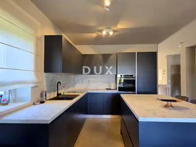 House 150 m², Vižinada - pool and summer kitchen - 14