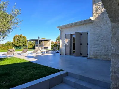 House 150 m², Vižinada - pool and summer kitchen - 6