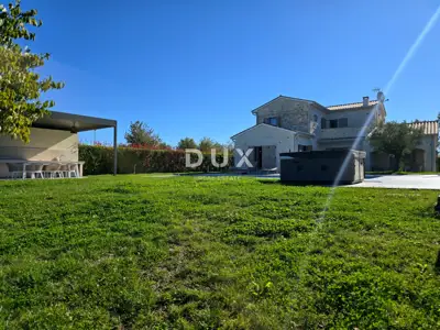 House 150 m², Vižinada - pool and summer kitchen - 2