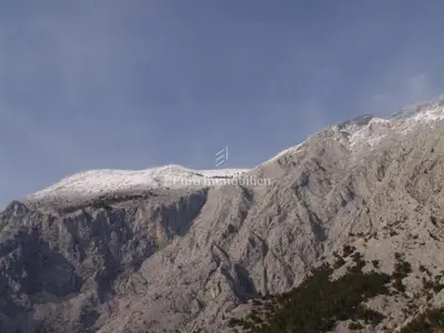 Stare kamene kuće s prekrasnim pogledom na more u Bastu - 20