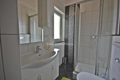 Kuća, Malinska na Krku - 5 apartmana i poslovni prostor - 17