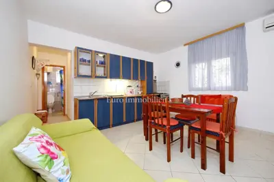 Pirovac - apartmanska kuća blizu mora - 13