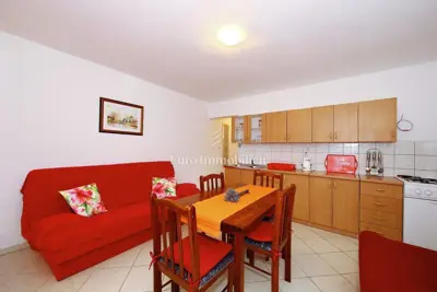 Pirovac - apartmanska kuća blizu mora - 10