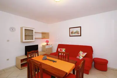 Pirovac - apartmanska kuća blizu mora - 9