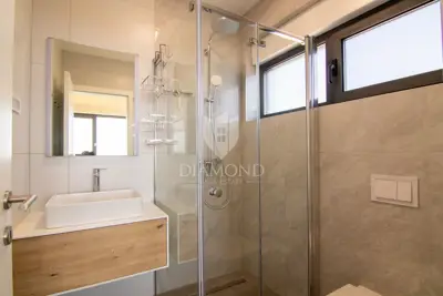 House for sale in Labin, 154 m² - 16