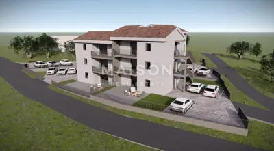 Apartment on the upper floor with sea view