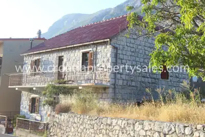 Stone house 200 m², Omiš - for adaptation and renovation - 2