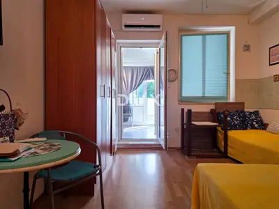 Rab, Šarengrad, studio, 43,72 m², terasa - 3