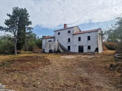 ISTARSKA VILA S BAZENOM I 4.000 m² ZEMLJIŠTA – OPRTALJ - 13