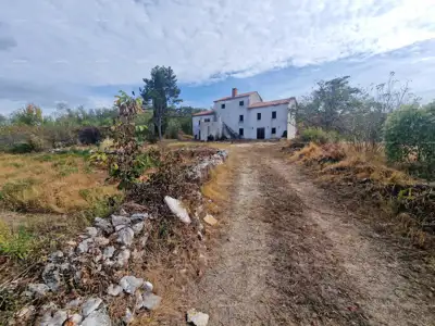 ISTARSKA VILA S BAZENOM I 4.000 m² ZEMLJIŠTA – OPRTALJ - 15
